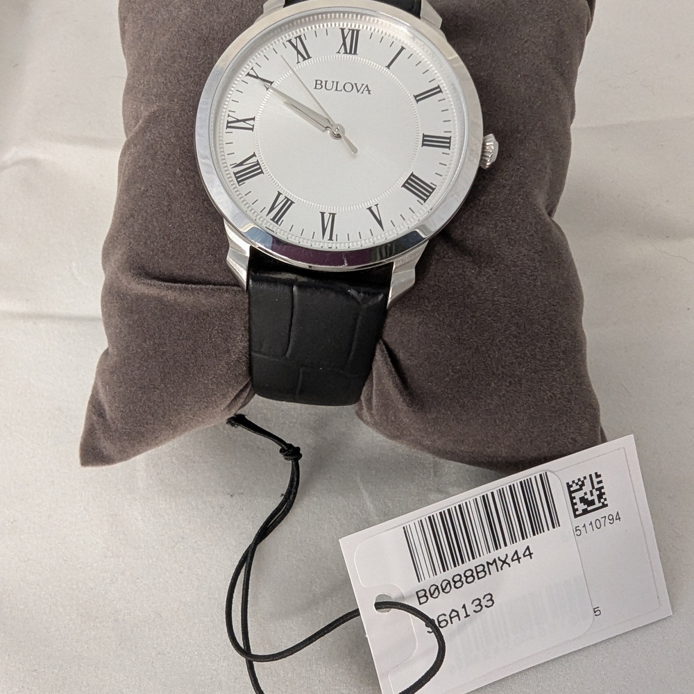 Elegant Bulova Silver Tone Watch with Black Leather Strap - Picture 8 of 11